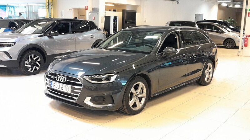 Grå Begagnad 2022 Audi A4 Proline Kombi | 314 900 kr (Marknadspris) - Bild 1/4