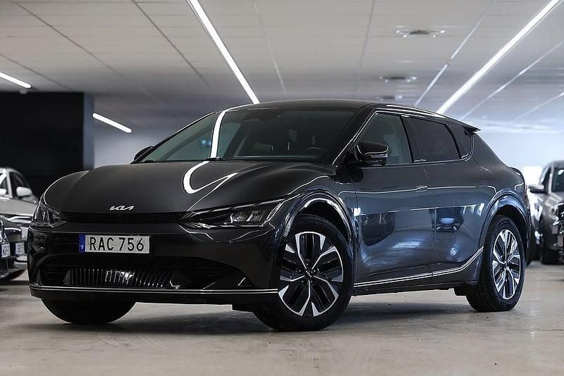 Begagnad Kia EV6 Base 239 kW (325 HK) 2022 Grå SUV
