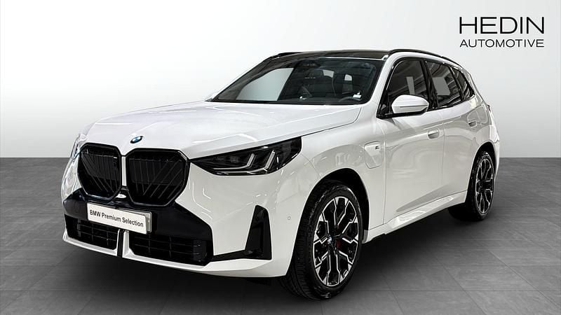 Vit (white) Begagnad 2025 BMW X3 M Sport SUV | 768 700 kr (Marknadspris) - Bild 1/4