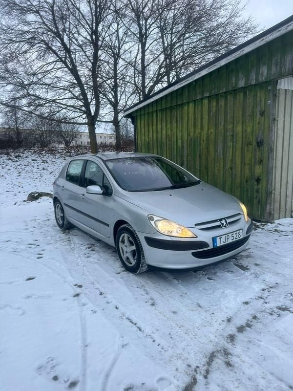 Begagnad Peugeot 307 109 HK (80 kW) 2002