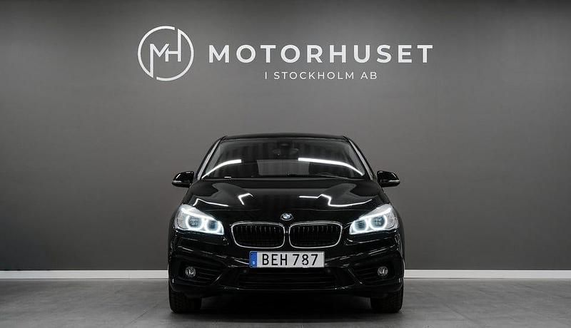 Begagnad BMW 218 Active Tourer Sport Line 136 HK (100 kW) 2018 Svart Minibuss