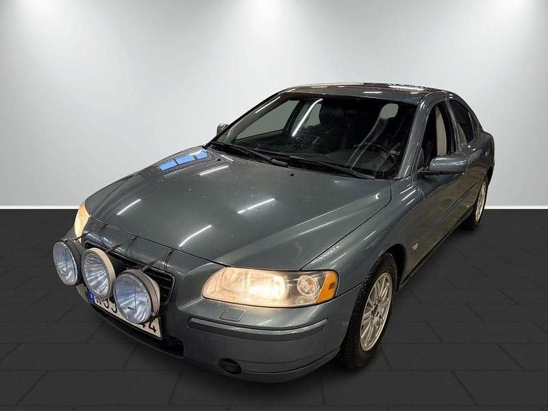 Begagnad Volvo S60 Business Edition 140 HK (102 kW) 2005 Grön Sedan