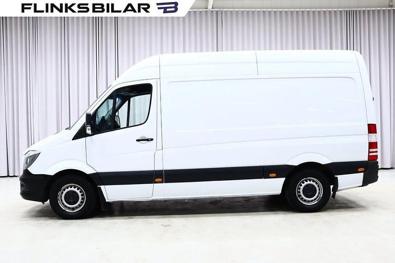 Vit Begagnad 2017 Mercedes 316 Van | 199 800 kr (Marknadspris) - Bild 1/4