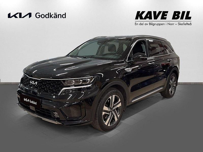 Svart Begagnad 2022 Kia Sorento Advance SUV | 439 900 kr (Bra pris) - Bild 1/4