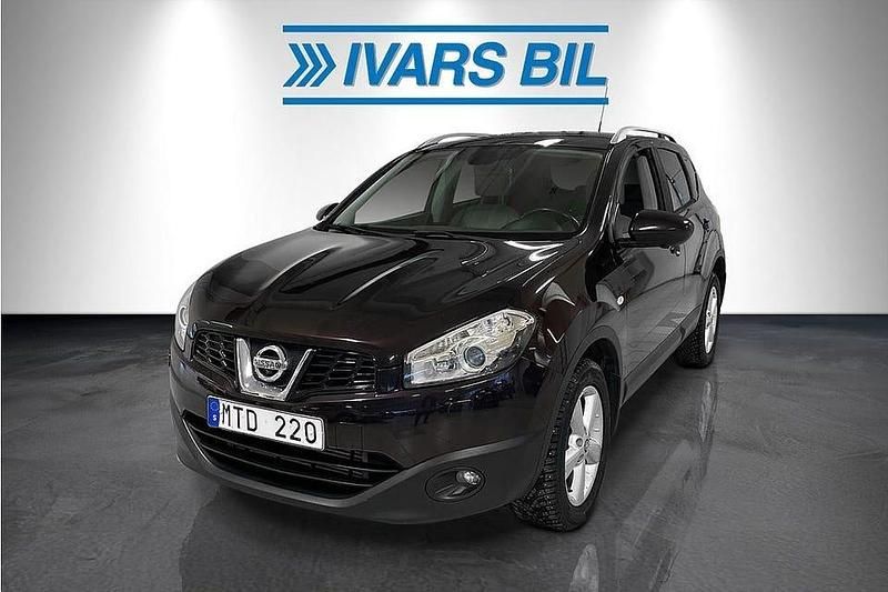 Lila Begagnad 2012 Nissan Qashqai SUV | 69 900 kr (Marknadspris) - Bild 1/4