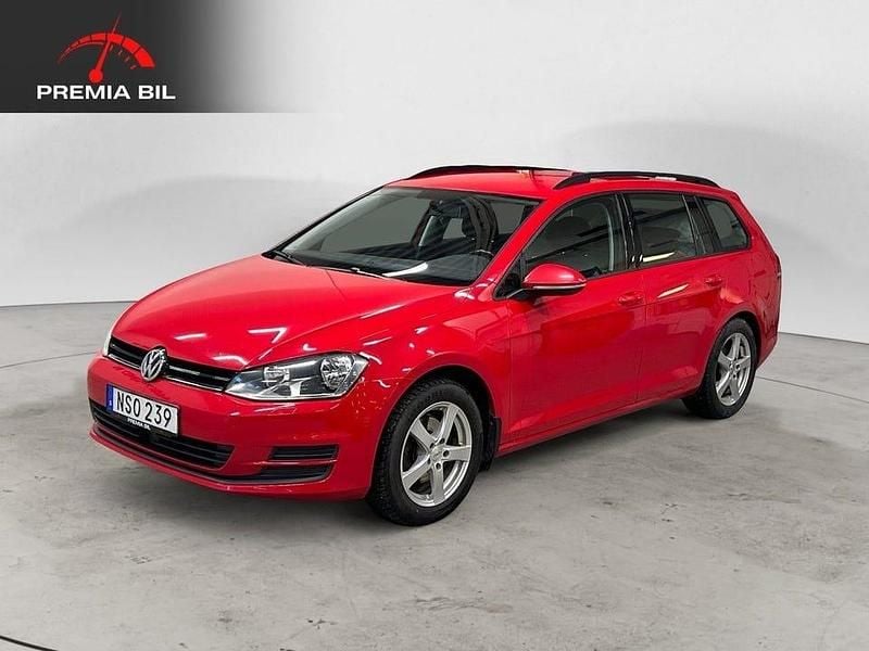 Röd Begagnad 2016 VW Golf VII Kombi | 84 900 kr (Bra pris) - Bild 1/4