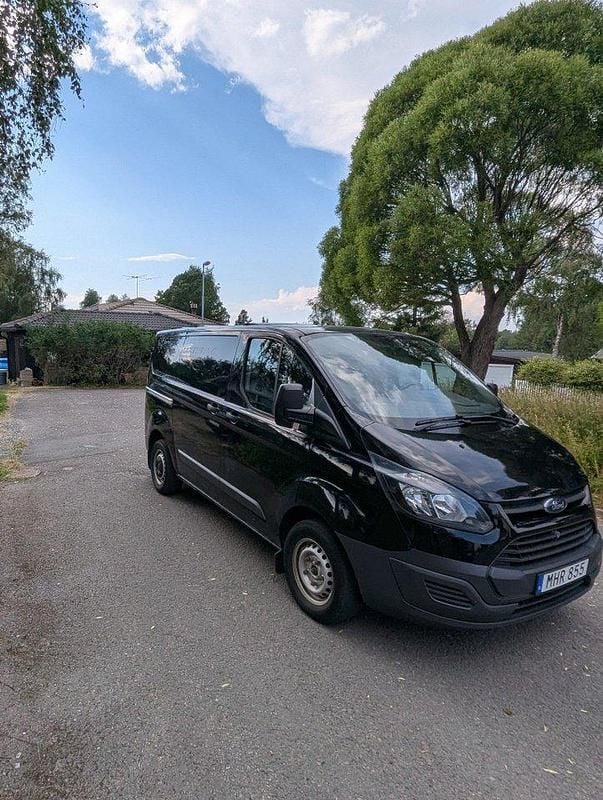 Svart Begagnad 2016 Ford Transit | 135 000 kr (Marknadspris) - Bild 1/4