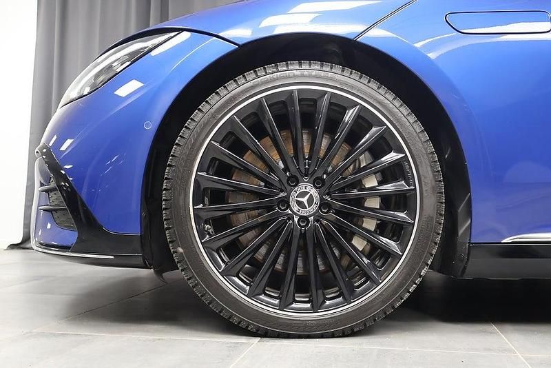 Begagnad Mercedes EQE350 Advanced Plus 2022 Blå Sedan