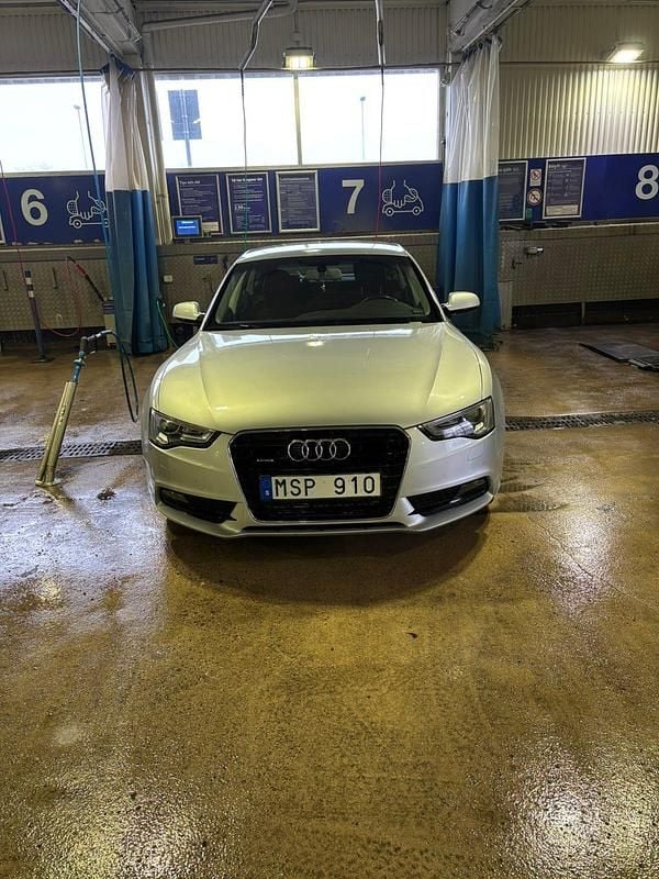 Begagnad Audi A5 Sportback 177 HK (130 kW) 2012 Halvkombi