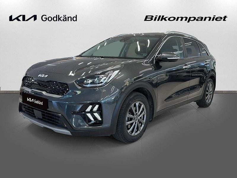 Grå Begagnad 2021 Kia Niro 2 SUV | 249 900 kr (Marknadspris) - Bild 1/4