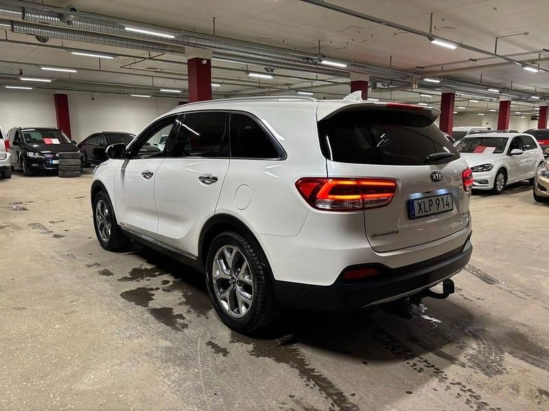 Begagnad Kia Sorento 200 HK (147 kW) 2016 Vit SUV