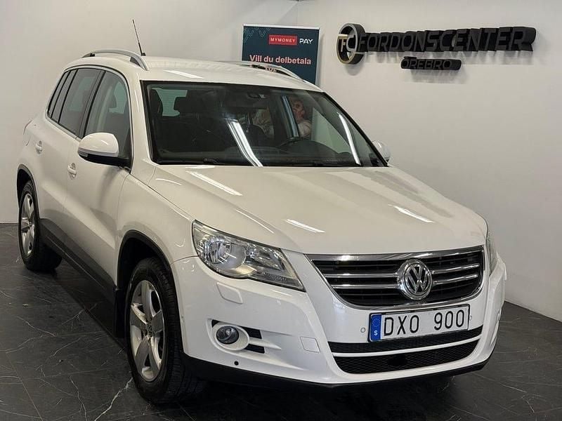 Vit Begagnad 2011 VW Tiguan Sport SUV | 69 900 kr (Superpris) - Bild 1/4