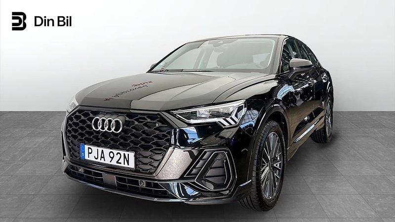 Mytsvart metallic Begagnad 2024 Audi Q3 Sportback Proline SUV | 449 000 kr (Marknadspris) - Bild 1/4