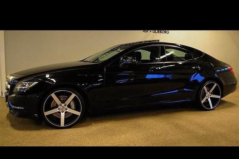 Svart Begagnad 2011 Mercedes CLS500 Sportkupé | 189 000 kr - Bild 1/2