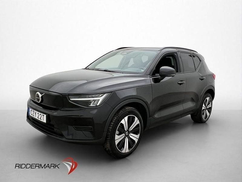 Begagnad Volvo XC40 Core 169 kW (231 HK) 2023 Svart SUV