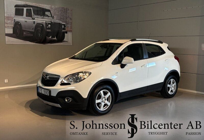 Vit Begagnad 2013 Opel Mokka SUV | 69 900 kr (Bra pris) - Bild 1/4