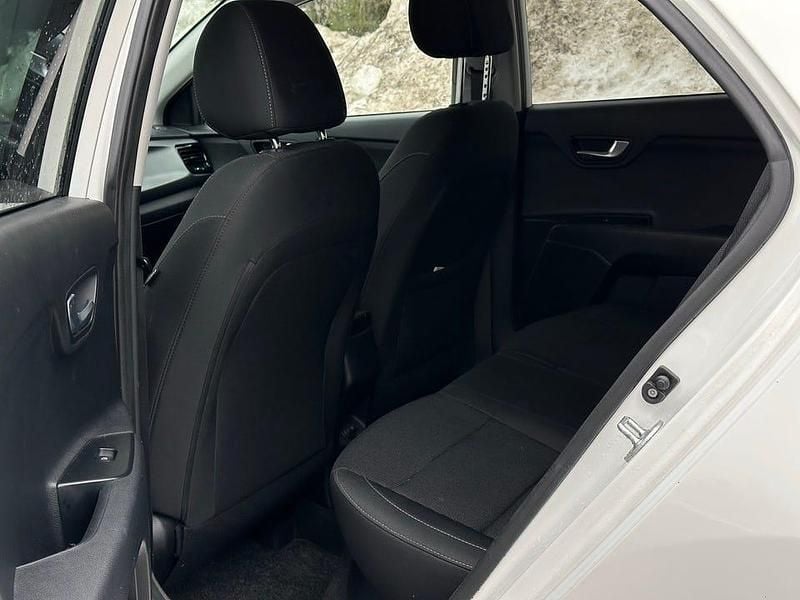 Begagnad Kia Rio 120 HK (88 kW) 2020