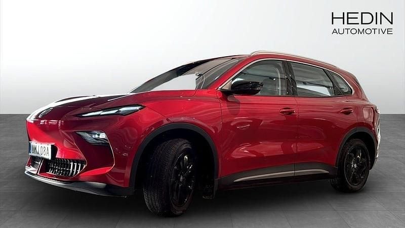 Röd Ny 2025 MG S5 Comfort SUV | 369 900 kr (Marknadspris) - Bild 1/4