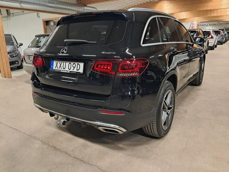 Begagnad Mercedes GLC300e AMG 194 HK (142 kW) 2022 Svart