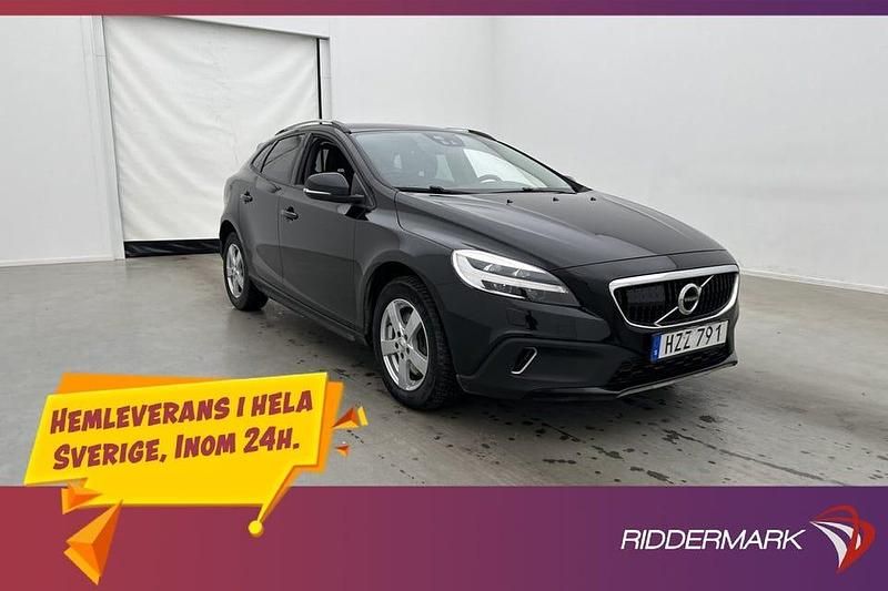 Svart Begagnad 2017 Volvo V40 CC Momentum Kombi | 199 700 kr (Marknadspris) - Bild 1/3