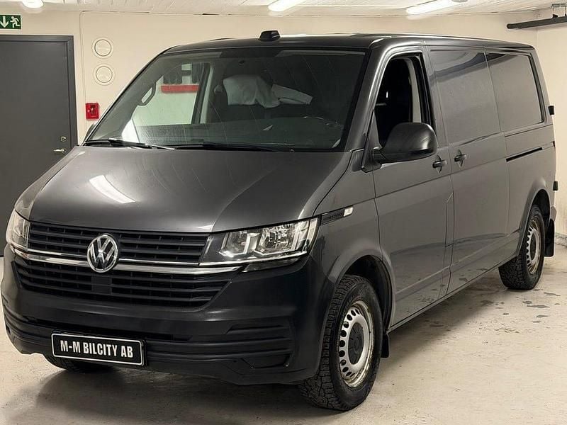 Grå Begagnad 2020 VW T6.1 Van | 215 900 kr (Superpris) - Bild 1/4