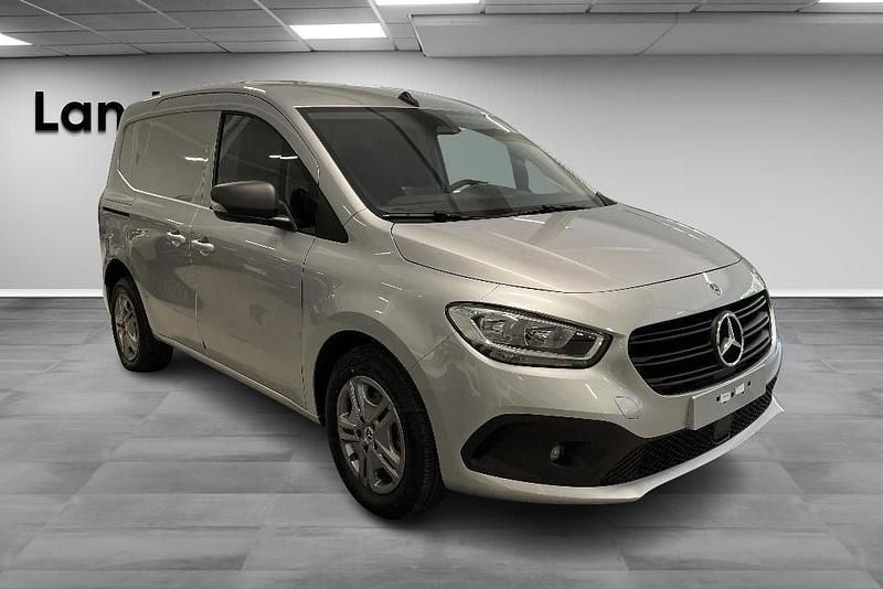 Ny Mercedes Citan 110 Edition 96 HK (70 kW) 2025 Silver (helvinsilver metallic) Van