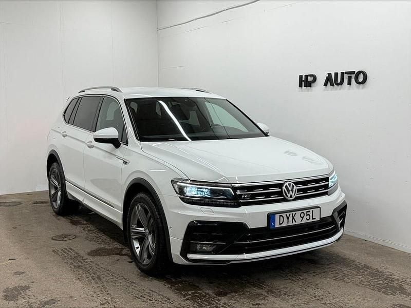 Vit Begagnad 2019 VW Tiguan Allspace R-line SUV | 284 000 kr (Marknadspris) - Bild 1/4