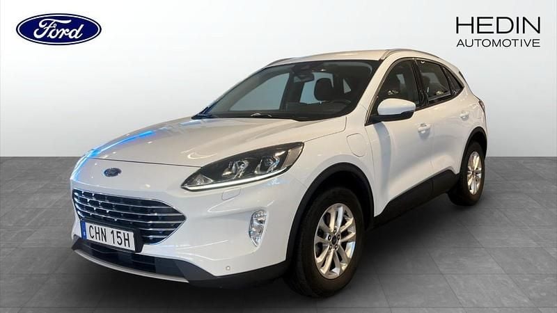Vit (white) Begagnad 2022 Ford Kuga Titanium SUV | 244 900 kr (Marknadspris) - Bild 1/4