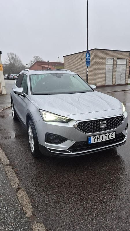 Begagnad 2020 Seat Tarraco 4Drive SUV | 264 900 kr (Marknadspris) - Bild 1/4