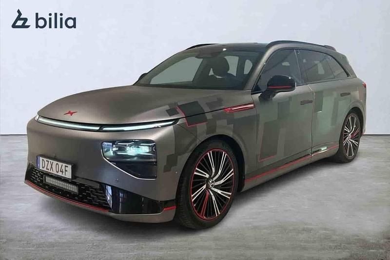 Grå Begagnad 2023 XPENG G9 SUV | 619 000 kr (Marknadspris) - Bild 1/1
