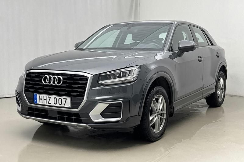 Grå Begagnad 2017 Audi Q2 Proline SUV | 169 000 kr (Bra pris) - Bild 1/4