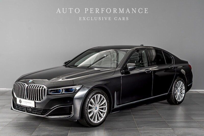 Mörkgrå Begagnad 2020 BMW 730 Comfort Edition Sedan | 599 900 kr - Bild 1/4