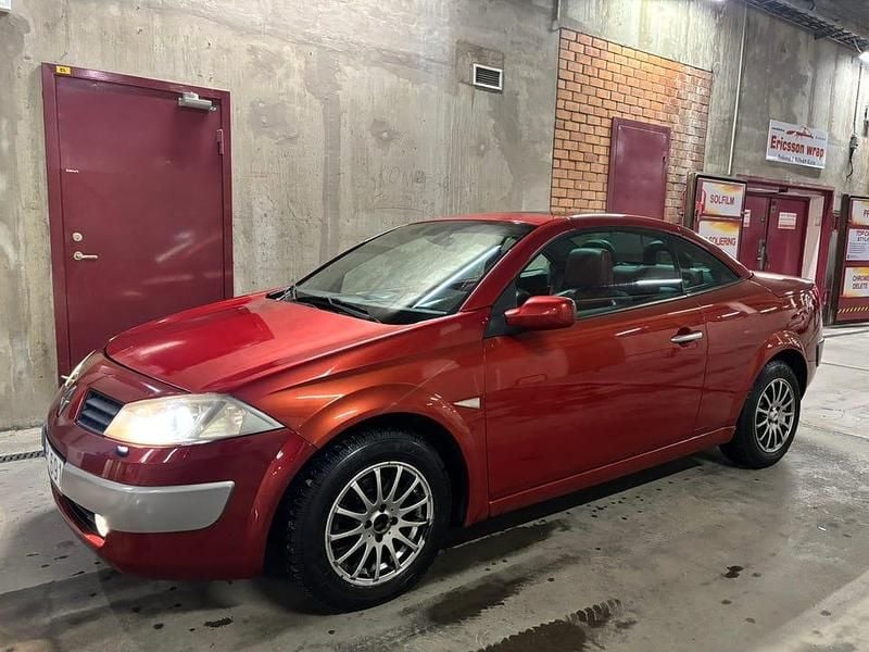 Begagnad 2005 Renault Mégane Cabriolet Cab | 25 000 kr (Bra pris) - Bild 1/4
