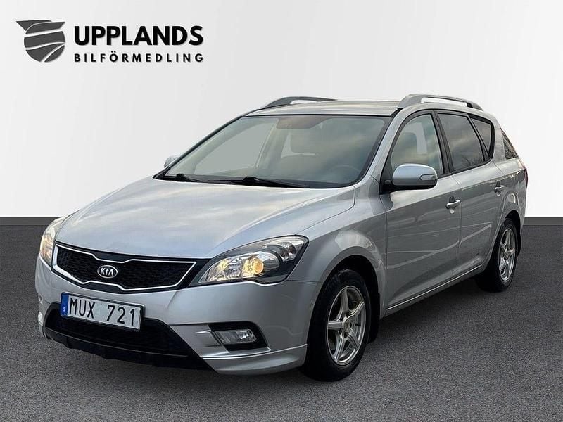 Grå Begagnad 2012 Kia Ceed Sportswagon Kombi | 44 900 kr (Bra pris) - Bild 1/4