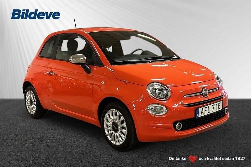 Grå Begagnad 2023 Fiat 500 Halvkombi | 159 900 kr (Lite dyr) - Bild 1/4