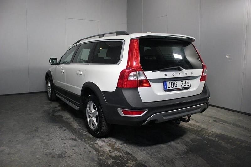 Begagnad Volvo XC70 Executive 215 HK (158 kW) 2013 Vit Kombi