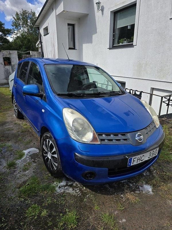 Blå Begagnad 2007 Nissan Note Minibuss | 16 500 kr (Dyr) - Bild 1/4