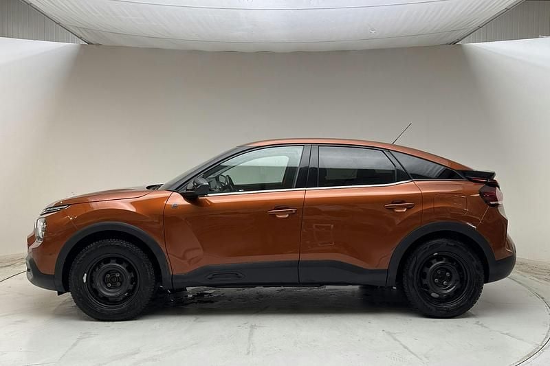 Begagnad Citroën e-C4 Shine 100 kW (136 HK) 2022 Orange