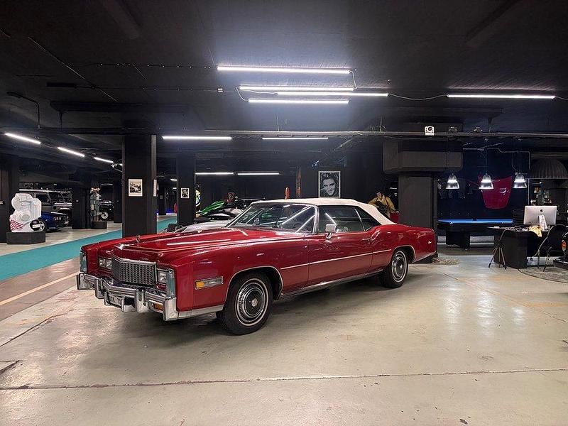 Flerfärgad Begagnad 1976 Cadillac Eldorado Sportkupé | 89 000 kr - Bild 1/4