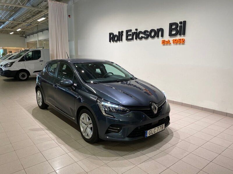 Grå Begagnad 2021 Renault Clio V Zen Halvkombi | 139 500 kr (Marknadspris) - Bild 1/4