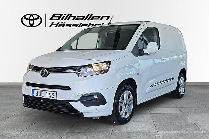 Vit Begagnad 2020 Toyota Proace City Van | 212 500 kr (Dyr) - Bild 1/4