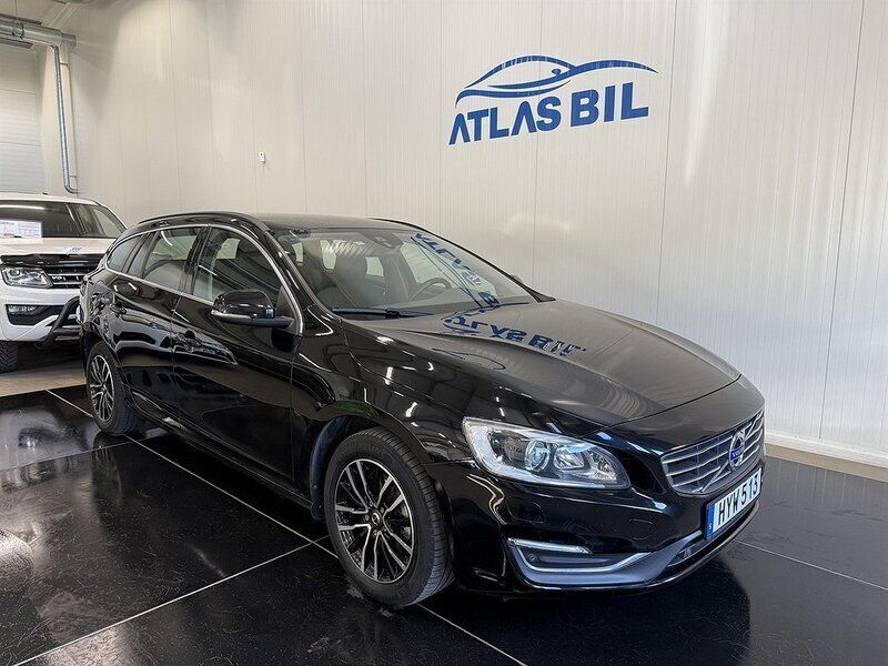 Svart Begagnad 2014 Volvo V60 Momentum Kombi | 129 900 kr (Marknadspris) - Bild 1/4
