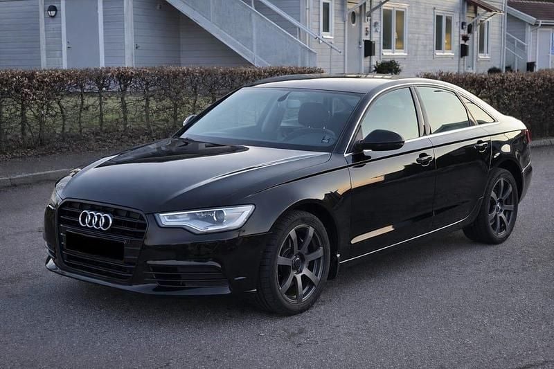 Begagnad Audi A6 177 HK (130 kW) 2013 Svart Sedan