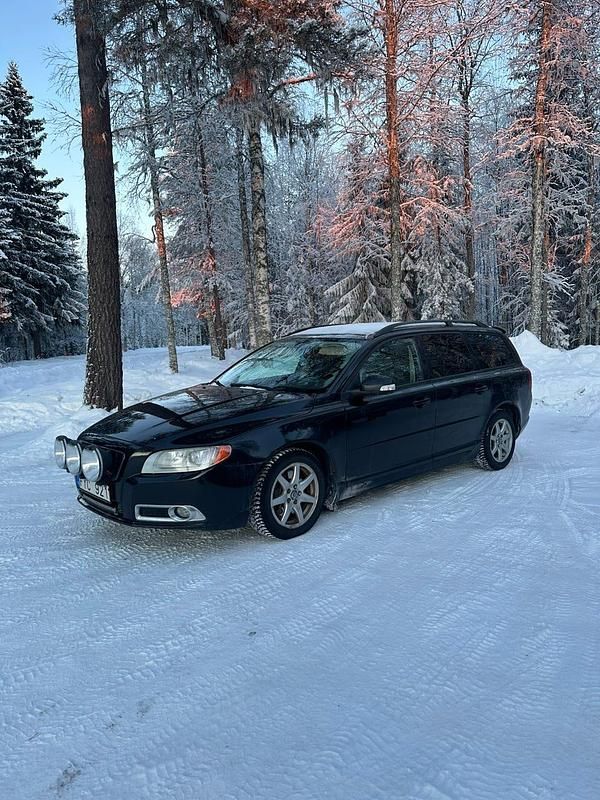 Begagnad Volvo V70 163 HK (119 kW) 2008 Kombi