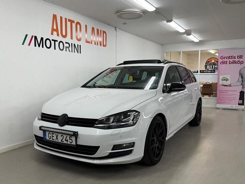 Vit Begagnad 2014 VW Golf VII GT Kombi | 109 000 kr (Lite dyr) - Bild 1/4