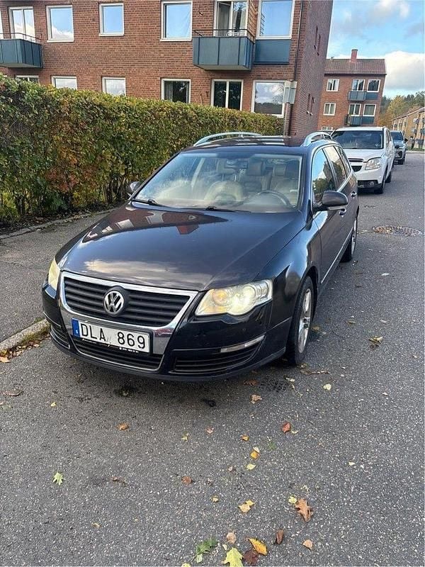 Begagnad 2010 VW Passat Sportline Kombi | 39 900 kr (Bra pris) - Bild 1/4