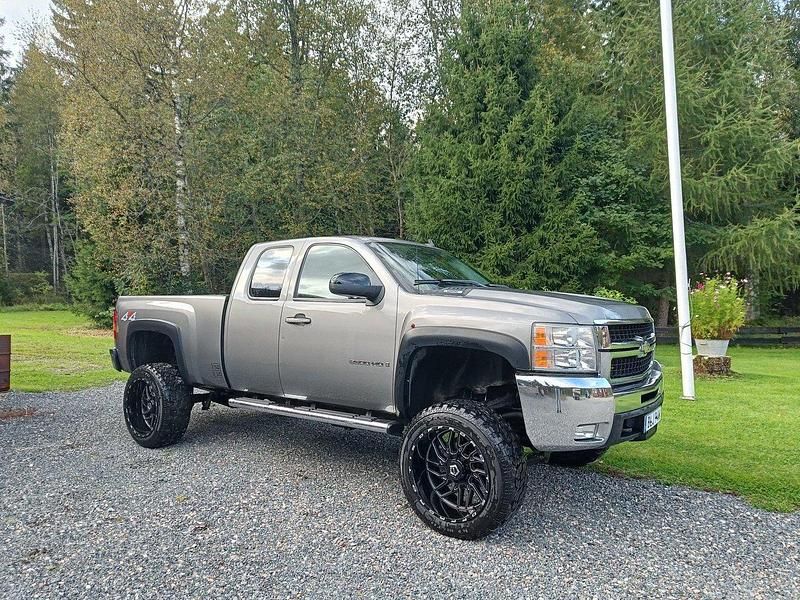 Begagnad 2007 Chevrolet Silverado | 300 000 kr - Bild 1/4