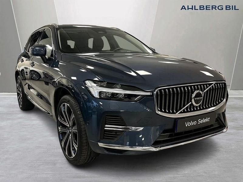 Blå Begagnad 2025 Volvo XC60 Ultra SUV | 589 500 kr (Dyr) - Bild 1/3