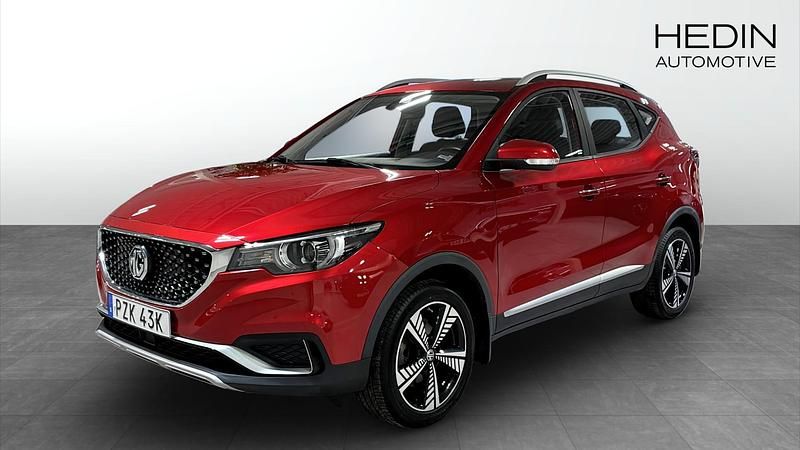 Röd Begagnad 2020 MG ZS Luxury Halvkombi | 149 900 kr (Marknadspris) - Bild 1/4