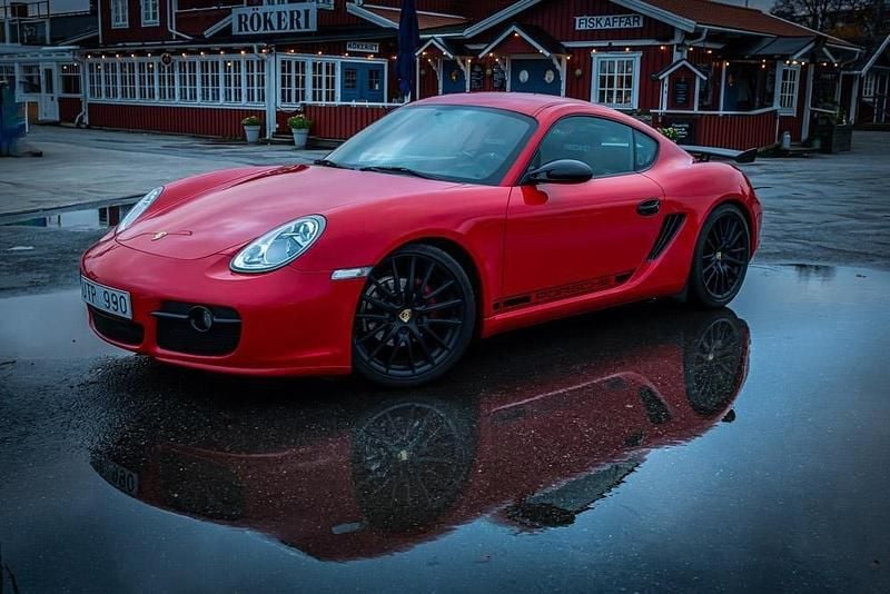 Röd Begagnad 2007 Porsche Cayman Sport Sportkupé | 295 000 kr - Bild 1/4